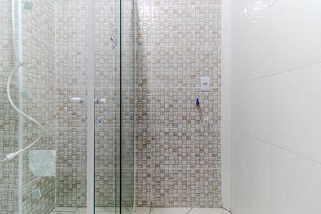 Banheiro de kitnet/studio para alugar com 1 quarto, 30m² em Campos Elíseos, São Paulo