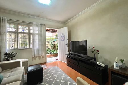 Sala de casa de condomínio à venda com 3 quartos, 176m² em Vila da Saúde, São Paulo