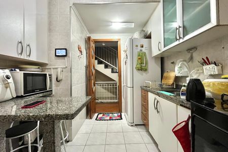Casa de condomínio à venda com 176m², 3 quartos e 2 vagasCozinha