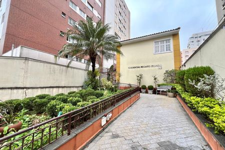 Casa de condomínio à venda com 176m², 3 quartos e 2 vagasFachada