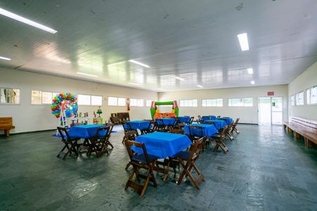 Apartamento para alugar com 66m², 2 quartos e 1 vaga Apartamento para alugar com 66m², 2 quartos e 1 vagaÁrea comum - Salão de festas
