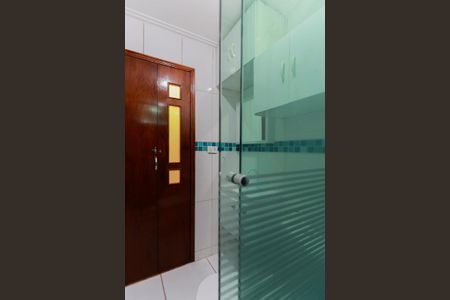 Apartamento para alugar com 66m², 2 quartos e 1 vaga Apartamento para alugar com 66m², 2 quartos e 1 vagaBanheiro