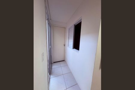 Corredor de apartamento para alugar com 1 quarto, 32m² em Vila Bela, São Paulo