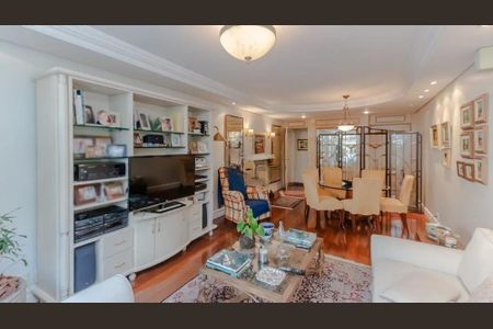 Sala de apartamento para alugar com 3 quartos, 121m² em Petrópolis, Porto Alegre