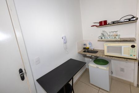 Studio para alugar com 15m², 1 quarto e sem vaga Studio para alugar com 15m², 1 quarto e sem vagaCozinha