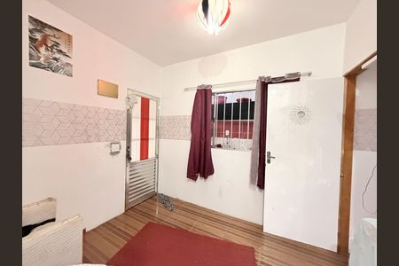 Casa à venda com 234m², 4 quartos e 2 vagasSala - Casa 3