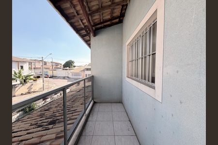 Casa à venda com 234m², 4 quartos e 2 vagasVaranda - Casa 1