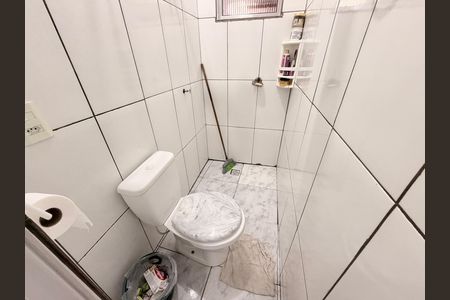 Casa à venda com 234m², 4 quartos e 2 vagasBanheiro 1 - Casa 3