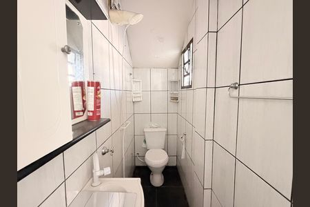 Casa à venda com 234m², 4 quartos e 2 vagasBanheiro 1 - Casa 2
