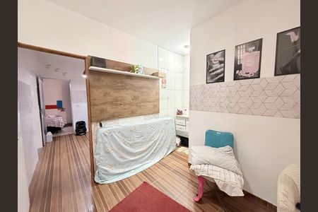 Casa à venda com 234m², 4 quartos e 2 vagasSala - Casa 3