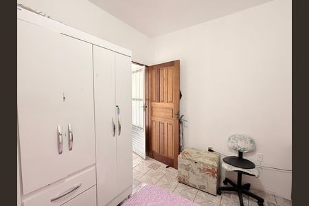 Casa à venda com 234m², 4 quartos e 2 vagasQuarto 1 - Casa 2
