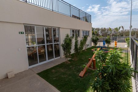 Apartamento para alugar com 54m², 2 quartos e 1 vaga Apartamento para alugar com 54m², 2 quartos e 1 vagaÁrea comum - Playground