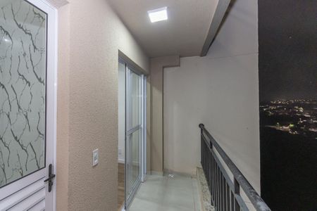 Apartamento para alugar com 54m², 2 quartos e 1 vaga Apartamento para alugar com 54m², 2 quartos e 1 vagaVaranda Sala de Estar/Jantar