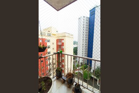 Sacada da Sala de apartamento à venda com 3 quartos, 190m² em Vila Nova Caledonia, São Paulo
