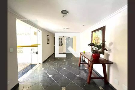 Apartamento à venda com 190m², 3 quartos e 1 vagaHall social