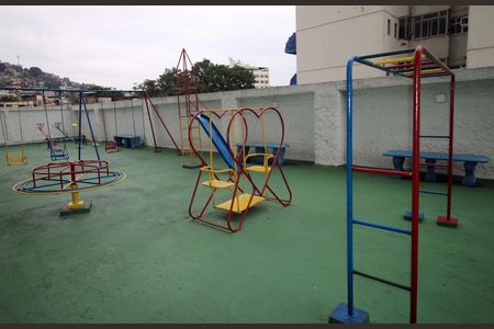 Apartamento para alugar com 95m², 3 quartos e 1 vagaÁrea comum - Playground