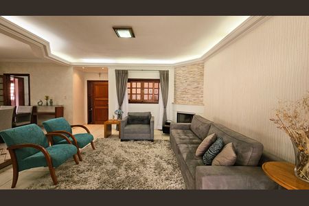 Casa à venda com 241m², 4 quartos e 4 vagas