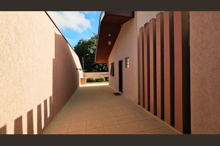 Casa à venda com 241m², 4 quartos e 4 vagas