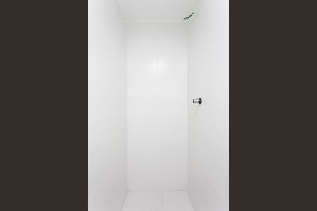 Apartamento para alugar com 52m², 2 quartos e sem vaga Apartamento para alugar com 52m², 2 quartos e sem vagaBanheiro