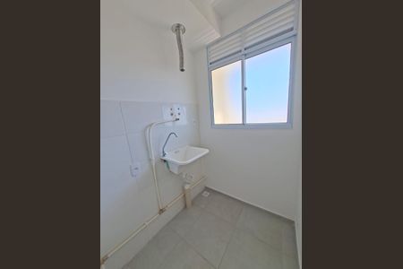 Área de Serviço de apartamento para alugar com 2 quartos, 45m² em Rio do Ouro , Niterói