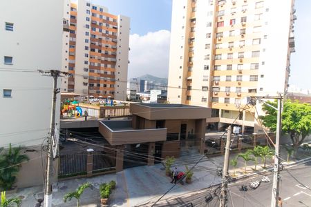 Vista da Sala de apartamento para alugar com 2 quartos, 80m² em Centro, Niterói