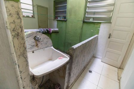 Apartamento para alugar com 80m², 2 quartos e sem vaga Apartamento para alugar com 80m², 2 quartos e sem vagaÁrea de Serviço