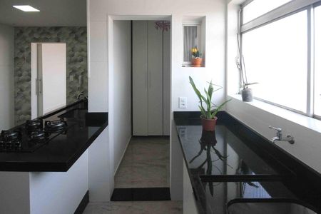 Apartamento para alugar com 70m², 2 quartos e 1 vagaCozinha