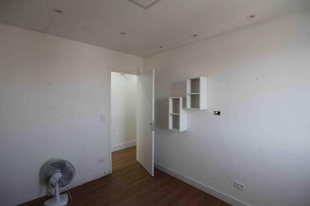 Apartamento para alugar com 70m², 2 quartos e 1 vagaQuarto 