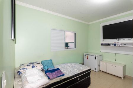 Casa à venda com 430m², 5 quartos e 4 vagas Casa à venda com 430m², 5 quartos e 4 vagasQuarto 2