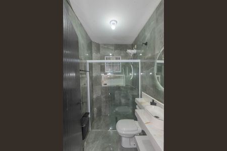Casa à venda com 430m², 5 quartos e 4 vagas Casa à venda com 430m², 5 quartos e 4 vagasBanheiro da Suíte 3