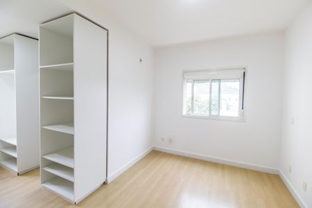 Apartamento para alugar com 113m², 3 quartos e 2 vagas Apartamento para alugar com 113m², 3 quartos e 2 vagasSuíte