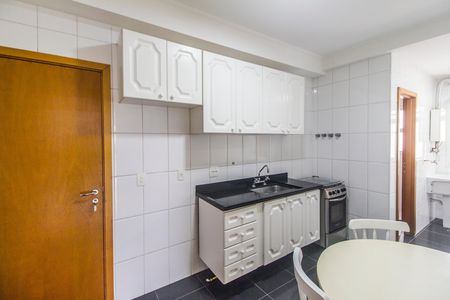 Cozinha de apartamento para alugar com 3 quartos, 113m² em Residencial Tambore Iii, Santana de Parnaíba