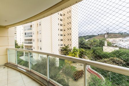 Apartamento para alugar com 113m², 3 quartos e 2 vagas Apartamento para alugar com 113m², 3 quartos e 2 vagasVaranda