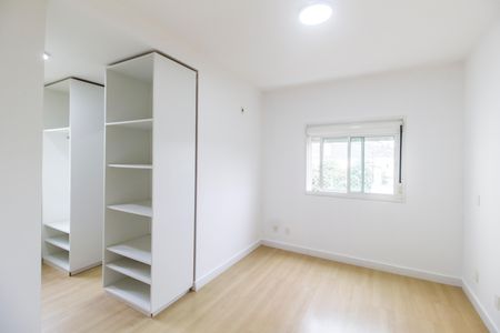 Apartamento para alugar com 113m², 3 quartos e 2 vagas Apartamento para alugar com 113m², 3 quartos e 2 vagasSuíte