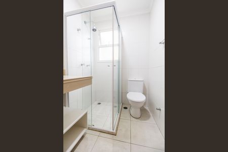 Apartamento para alugar com 113m², 3 quartos e 2 vagas Apartamento para alugar com 113m², 3 quartos e 2 vagasBanheiro 2