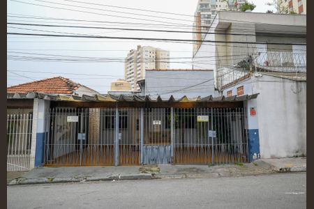 Casa para alugar com 192m², 3 quartos e 2 vagas Casa para alugar com 192m², 3 quartos e 2 vagasFachada
