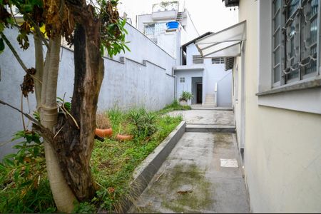 Casa para alugar com 192m², 3 quartos e 2 vagas Casa para alugar com 192m², 3 quartos e 2 vagasQuintal