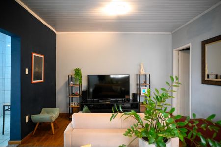 Casa para alugar com 192m², 3 quartos e 2 vagas Casa para alugar com 192m², 3 quartos e 2 vagasSala - Casa 1