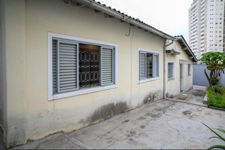 Casa para alugar com 192m², 3 quartos e 2 vagas Casa para alugar com 192m², 3 quartos e 2 vagasQuintal