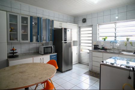 Casa para alugar com 192m², 3 quartos e 2 vagas Casa para alugar com 192m², 3 quartos e 2 vagasCozinha - Casa 1