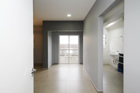 Entrada de apartamento para alugar com 1 quarto, 58m² em Jardim Marilu, Cotia