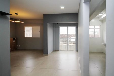 Sala 1 de apartamento para alugar com 1 quarto, 58m² em Jardim Marilu, Cotia