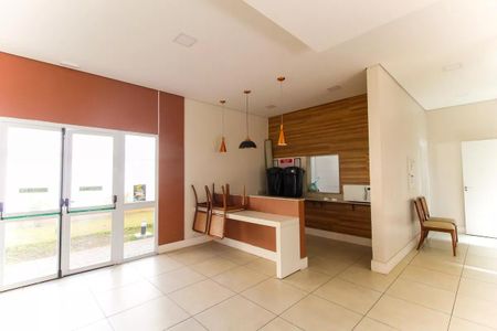 Apartamento à venda com 44m², 2 quartos e 1 vaga Apartamento à venda com 44m², 2 quartos e 1 vagaÁrea comum - Salão de Festas