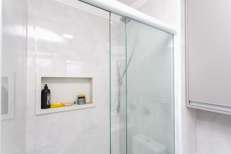 Apartamento à venda com 44m², 2 quartos e 1 vaga Apartamento à venda com 44m², 2 quartos e 1 vagaBanheiro