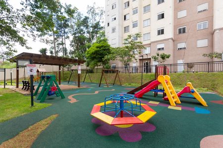 Apartamento à venda com 44m², 2 quartos e 1 vaga Apartamento à venda com 44m², 2 quartos e 1 vagaÁrea comum - Playground