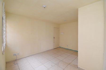 Sala de apartamento para alugar com 2 quartos, 40m² em Santa Cândida, Curitiba