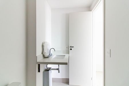 Apartamento à venda com 60m², 2 quartos e 1 vaga Apartamento à venda com 60m², 2 quartos e 1 vagaBanheiro da Suíte