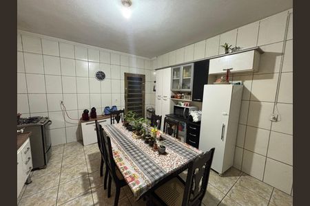 Cozinha de casa à venda com 4 quartos, 250m² em Conjunto Habitacional Aguia de Haia, São Paulo