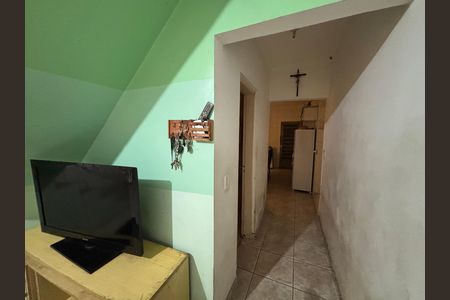 Casa à venda com 250m², 4 quartos e 2 vagas Casa à venda com 250m², 4 quartos e 2 vagasCorredor