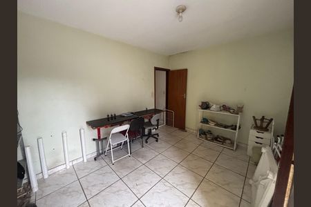 Casa à venda com 250m², 4 quartos e 2 vagas Casa à venda com 250m², 4 quartos e 2 vagasQuarto 3